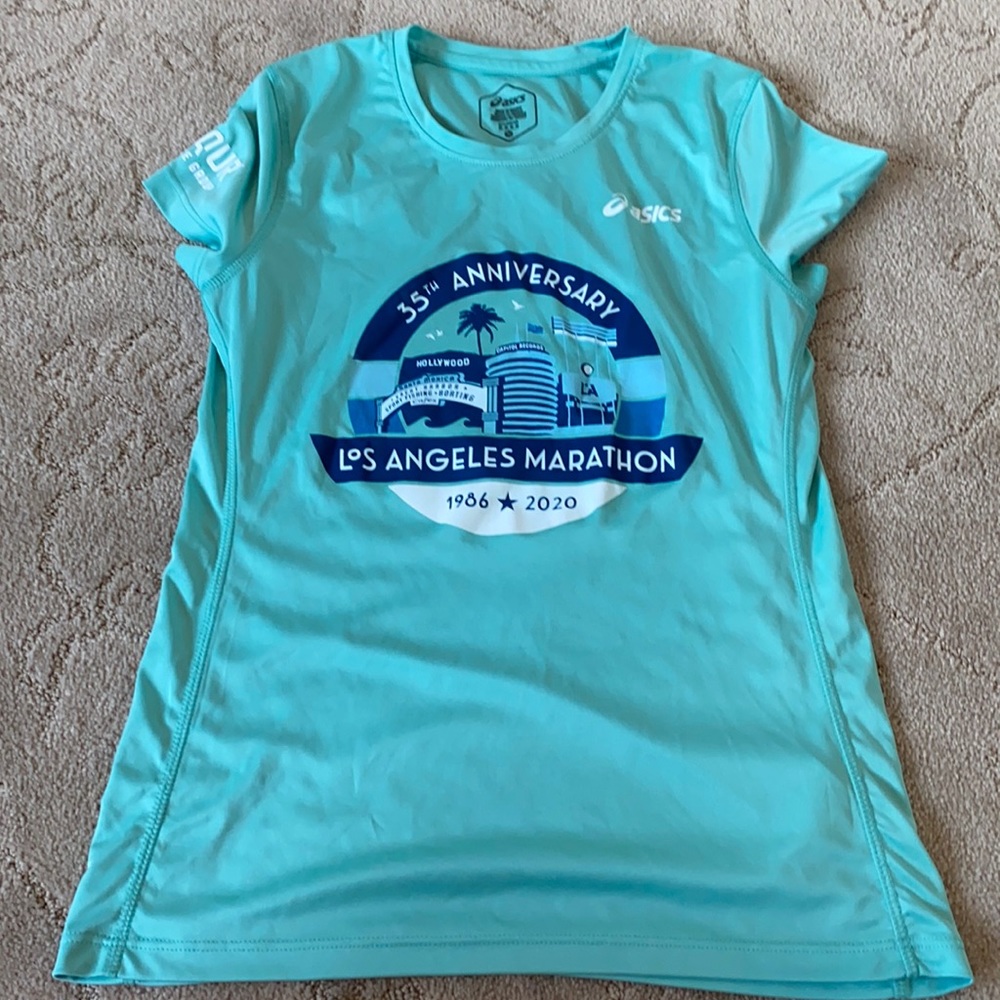 35th LA marathon ASICS shirt women’s medium